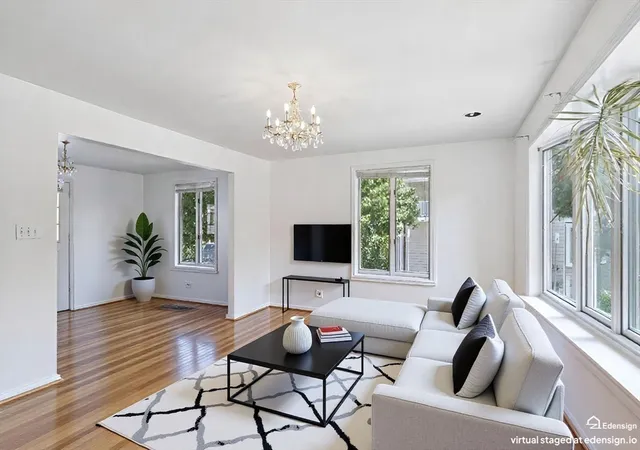 3rd image of 309 Beacon St,, Somerville, MA 02143 | MLS# 73533857
