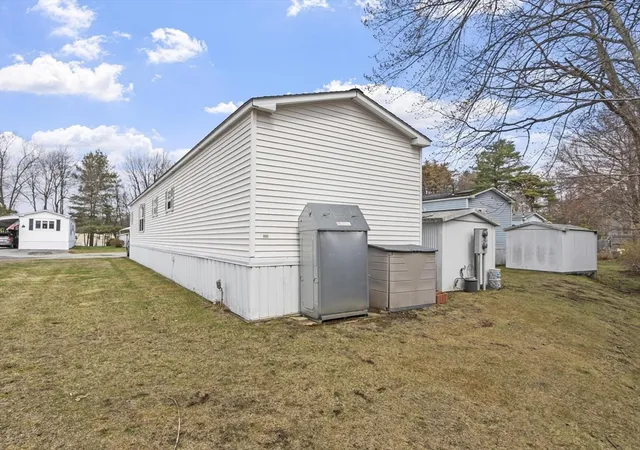 3rd image of 556 Central #183, Leominster, MA 01453 | MLS# 73492877