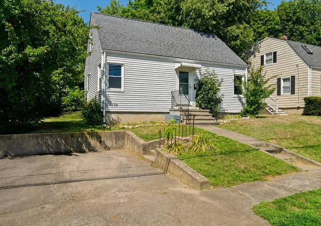 1st image of 59 Apple Tree Ln, Weymouth, MA 02188 | MLS# 73559772