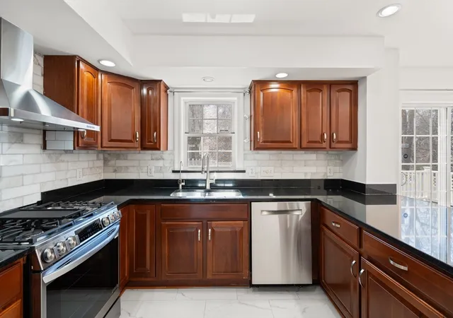 Homes for sale in Natick, MA | 22 Westview Rd, Natick, MA 01760 | MLS# 73533474