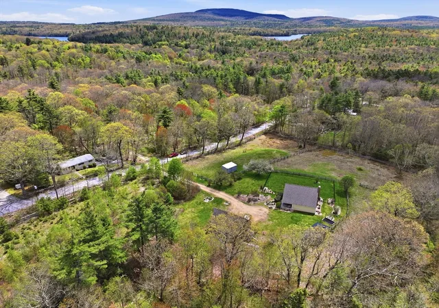 Homes for sale in Hubbardston, MA | 9 Adams Rd, Hubbardston, MA 01452 | MLS# 73518446