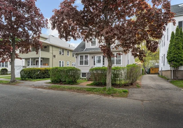 Photo 3 of Sale Pending at 35 Sewall St, Quincy, MA 02170 | MLS# 73518616 | Listing updated on 2026-08-27
