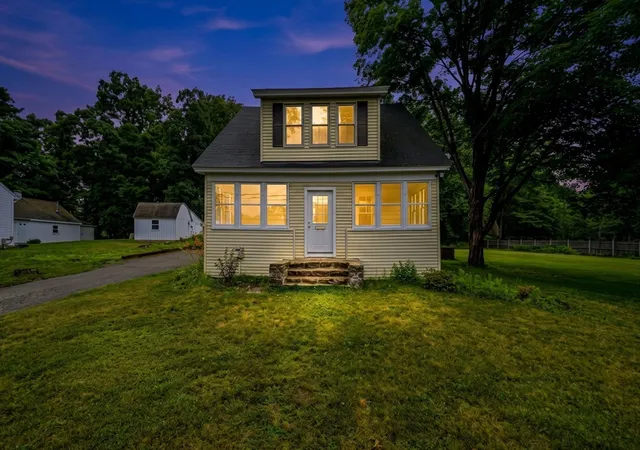 Homes for sale in Sutton, MA | 26 Hough Rd, Sutton, MA 01590 | MLS# 73543876