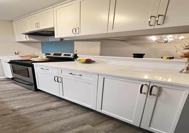 2nd image of 19 Paris Street #203, Medford, MA 02155 | MLS# 73554489