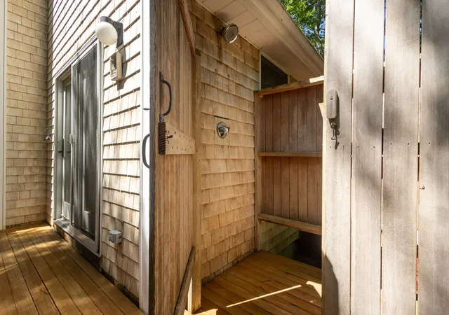 3rd image of 72 Moonstone Way, Vineyard Haven, MA 02568 | MLS# 73543921