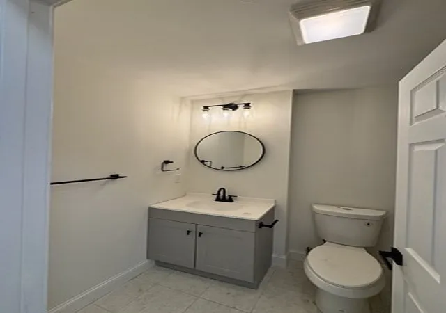 Listing Photo 5 - Condo for sale in building located at 605 Millbury St, Worcester, MA 01607