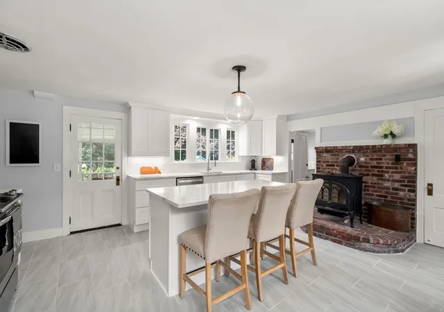 Photo 3 of Single family home for sale at 320 Western Ave, Sherborn, MA 01770 | MLS# 73562668 | Listing updated on 2026-08-31
