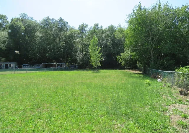 26th image of 55 1/2 Liberty St, East Taunton, MA 02718 | MLS# 73553926