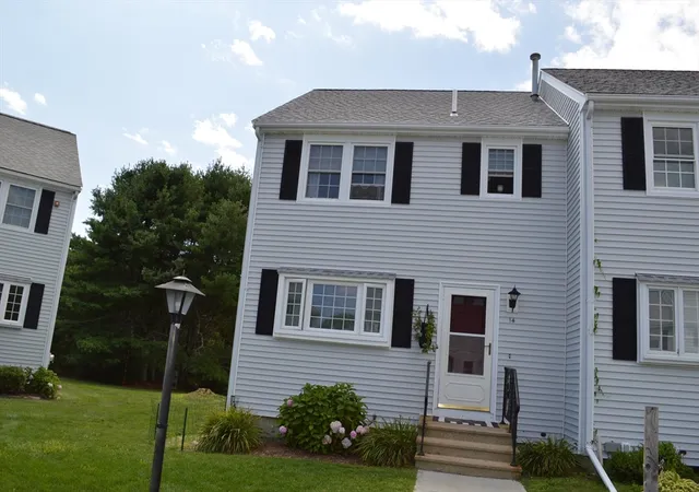 2nd image of 2697 Cranberry Hwy #14, Wareham, MA 02571 | MLS# 73554851