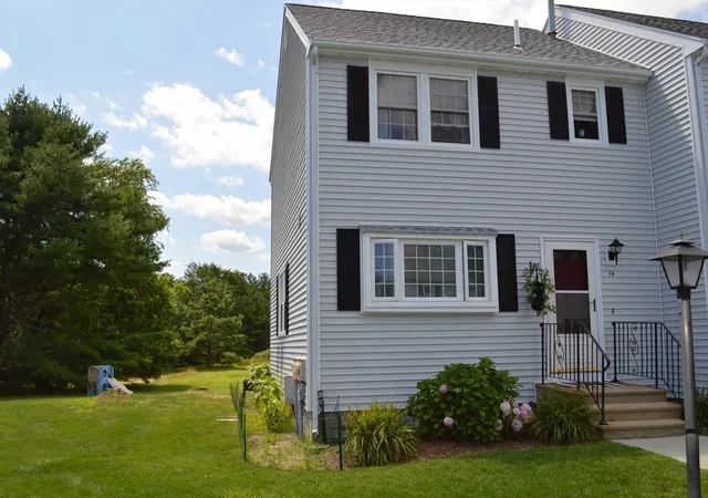 3rd image of 2697 Cranberry Hwy #14, Wareham, MA 02571 | MLS# 73554851
