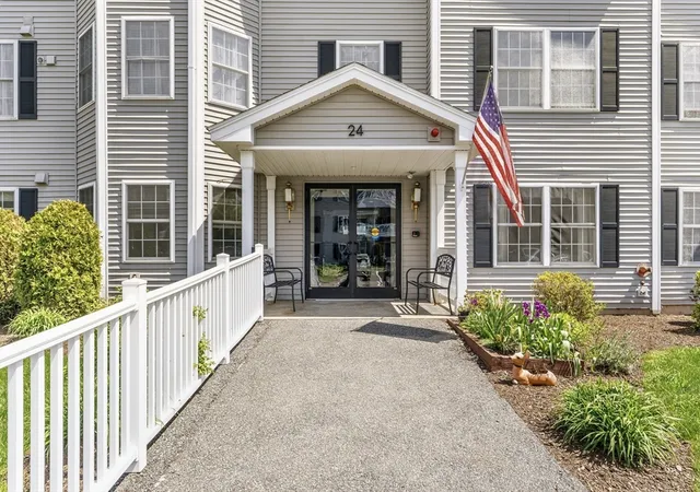 Homes for sale in Amherst, MA | 24 Greenleaves Dr #406, Amherst, MA 01002 | MLS# 73515411