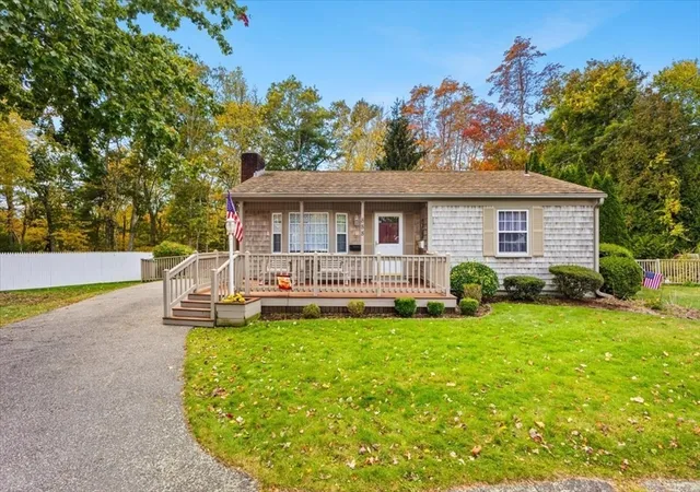 1st image of 888 Hillcrest Rd, New Bedford, MA 02745 | MLS# 73445367