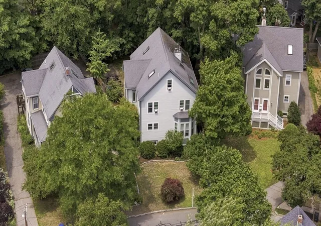 3rd image of 42 Lewis Ave, Arlington, MA 02474