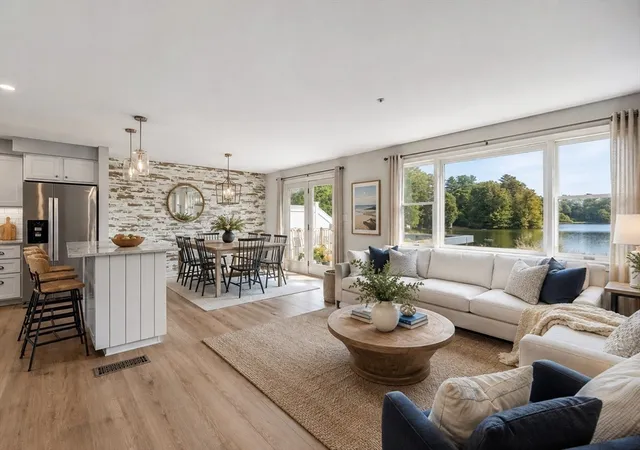2nd image of 241 Carver Rd, Plymouth, MA 02360
