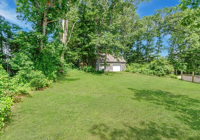 4th image of 0 Sparrow Hill Rd, Mattapoisett, MA 02739 | MLS# 73543739