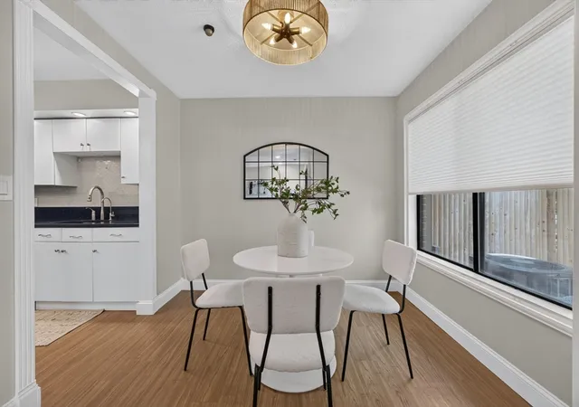 5th image of 56 Laurelwood Dr #56, Stoughton, MA 02072 | MLS# 73563477