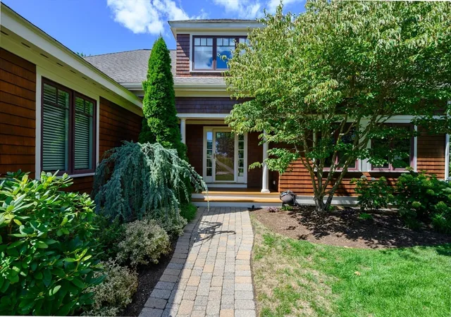 Photo 3 of Sale Pending at 47 Black Rock Dr #47, Hingham, MA 02043 | MLS# 73501861 | Listing updated on 2026-09-19