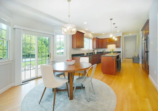 4th image of 4 Lanes End Rd, Stow, MA 01775 | MLS# 73529376
