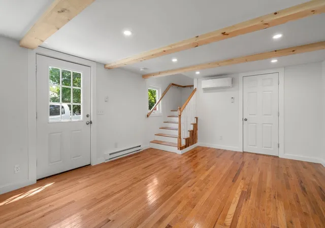 2nd image of 29 Sandwich Rd, Wareham, MA 02571 | MLS# 73561764