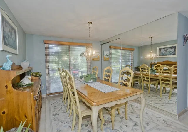 5th image of 56 Santa Maria St, Springfield, MA 01104 | MLS# 73550130