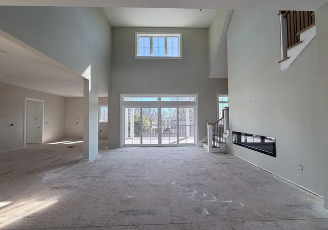 Photo 4 of Single family home for sale at 4 Oneil Way, Saugus, MA 01906 | MLS# 73539575 | Listing updated on 2026-10-05