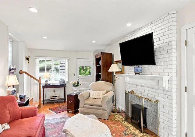 Photo 3 of Single family home for sale at 13 Craigwood Ter, Wilbraham, MA 01095 | MLS# 73568754 | Listing updated on 2026-09-02