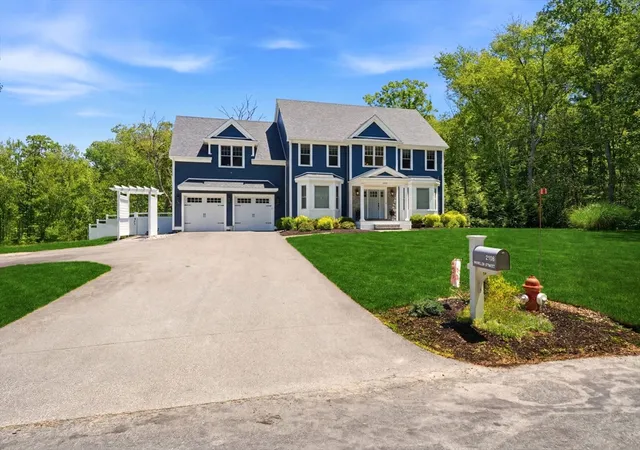 3rd image of 2103 Wheeler St, North Dighton, MA 02764 | MLS# 73534237