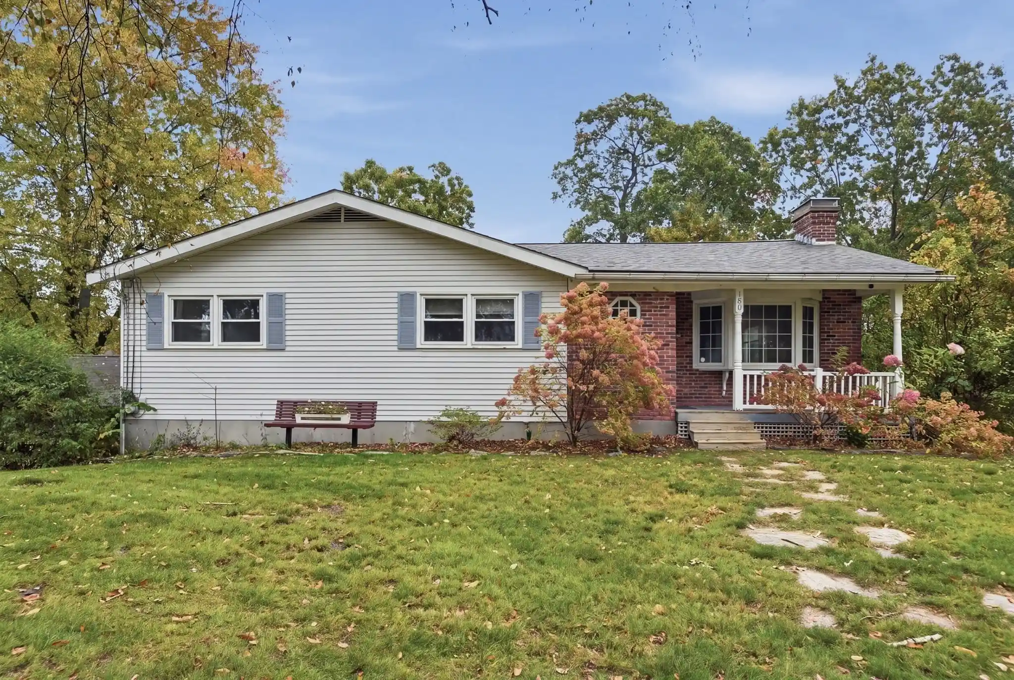 Photo 1 of Single family home for sale at 160 Millbury St, Auburn, MA 01501 | MLS# 73594130 | Listing updated on 2026-10-27