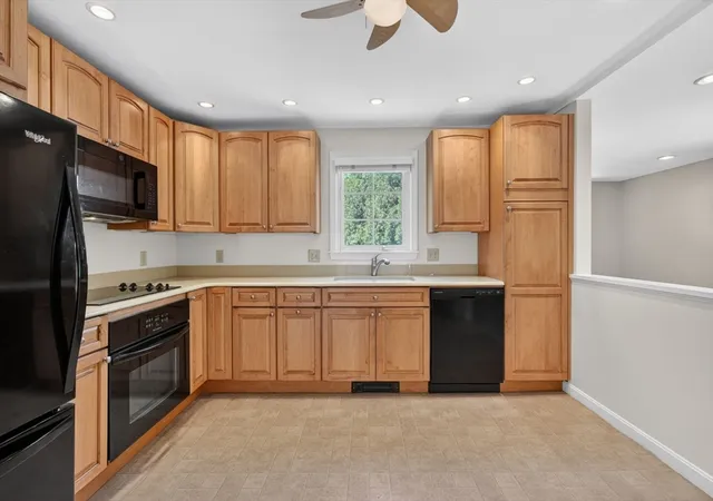 4th image of 177 Marshall St, Tewksbury, MA 01876 | MLS# 73536114