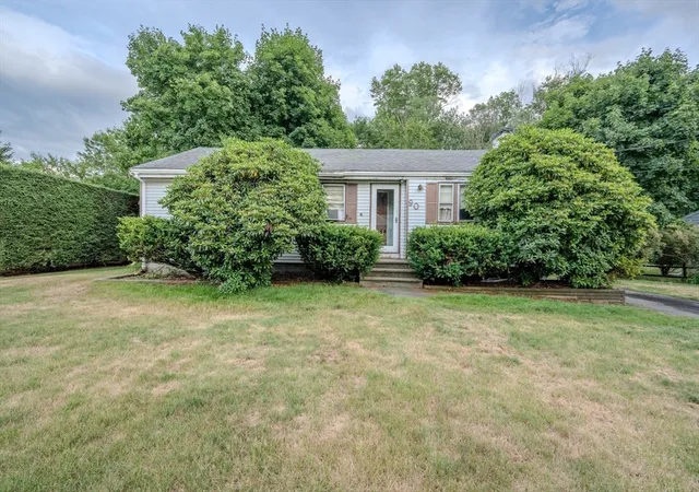 Homes for sale in Stoughton, MA | 90 Atkinson Ave, Stoughton, MA 02072 | MLS# 73549081