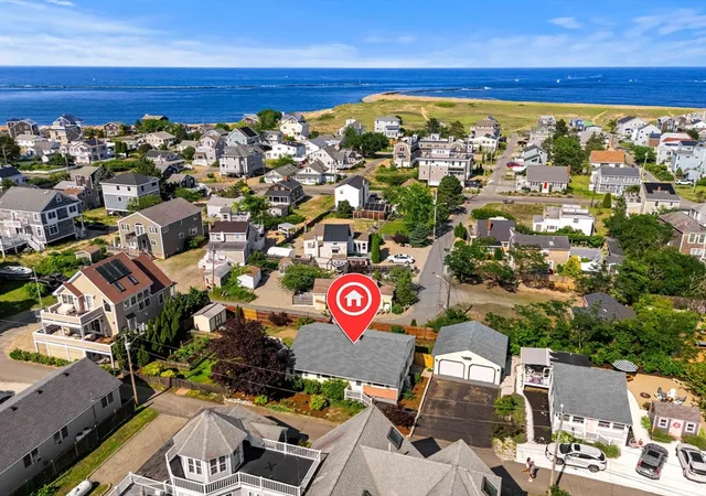 42nd image of 14 Overlook Street, Newburyport, MA 01950 | MLS# 73549801
