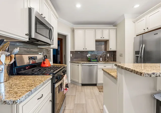 2nd image of 16 Frost Ave #2, Dorchester, MA 02122 | MLS# 73561323