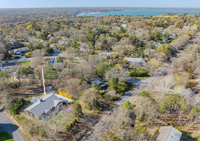 Photo 3 of Sale Pending at 393 Training Fld Rd, Chatham, MA 02633 | MLS# 73514379 | Listing updated on 2026-05-18