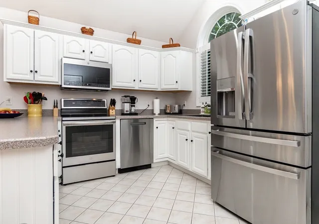 Photo 3 of Condo for sale at 304 Village Ln #304, Bellingham, MA 02019 | MLS# 73559263 | Listing updated on 2026-09-13