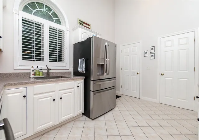 Photo 3 of Condo for sale at 304 Village Ln #304, Bellingham, MA 02019 | MLS# 73559263 | Listing updated on 2026-09-13