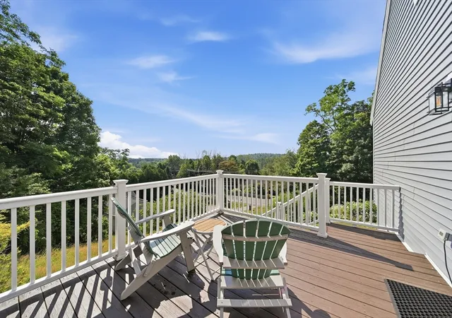 5th image of 588 Main St, West Newbury, MA 01985 | MLS# 73545722