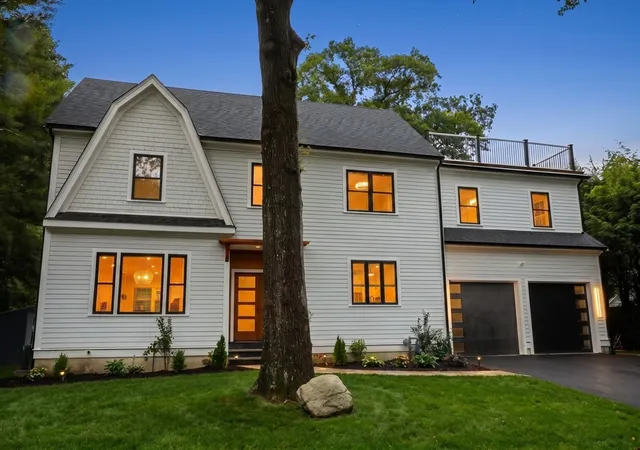2nd image of 45 Clearwater Road, Newton Lower Falls, MA 02462 | MLS# 73563286