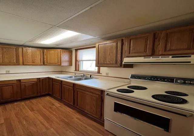 Photo 4 of Sale Pending at 17 Jewel Ave, Attleboro, MA 02703 | MLS# 72935888 | Listing updated on 2025-09-02