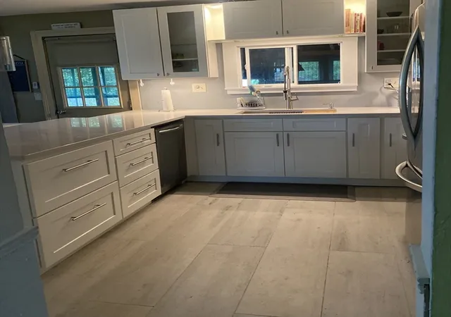 Photo 3 of Single family home for sale at 25 Hoover Ave, Brockton, MA 02301 | MLS# 73567659 | Listing updated on 2026-09-25