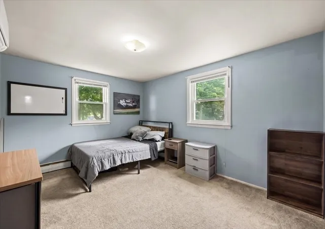 Homes for sale in Dudley, MA | 266 W Main St, Dudley, MA 01571 | MLS# 73546445