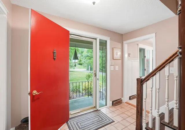 4th image of 27 Bennett Rd, Rochester, MA 02770 | MLS# 73530430