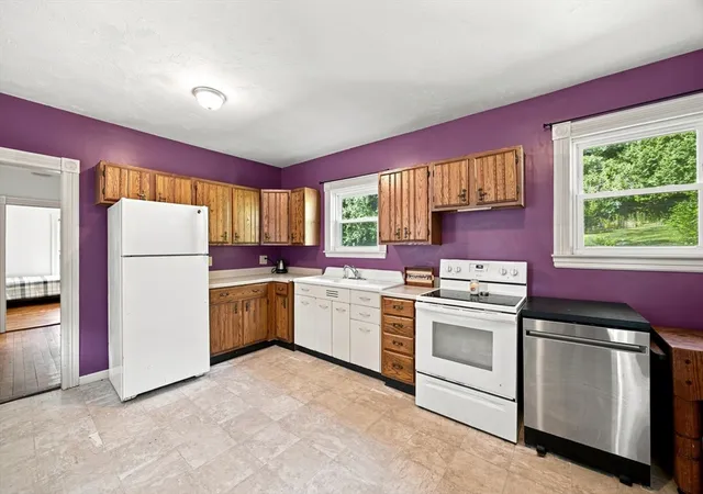 Photo 3 of Sale Pending at 116 Richardson St, Warren, MA 01083 | MLS# 73566246 | Listing updated on 2026-09-07