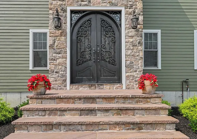 4th image of 19 Katherine St, Acushnet, MA 02743 | MLS# 73565268