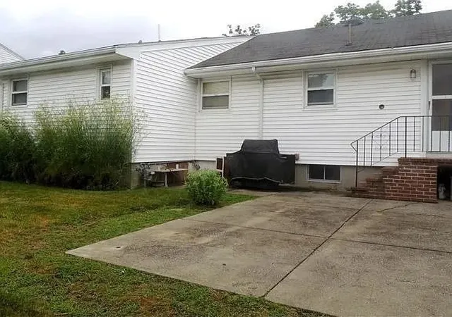 Photo 3 of Single family home for sale at 34 Anthony Rd, Newtonville, MA 02460 | MLS# 73560990 | Listing updated on 2026-08-12
