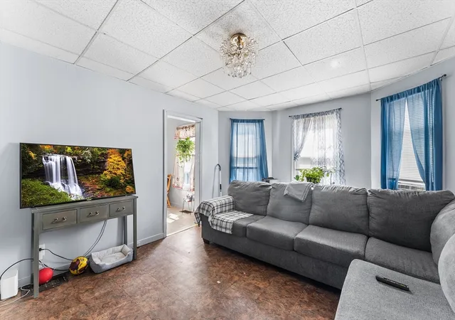 1st image of 13 15 Cass St, Springfield, MA 01104 | MLS# 73556463