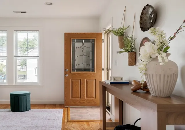 Homes for sale in Stoneham, MA | 26 Maple St, Stoneham, MA 02019