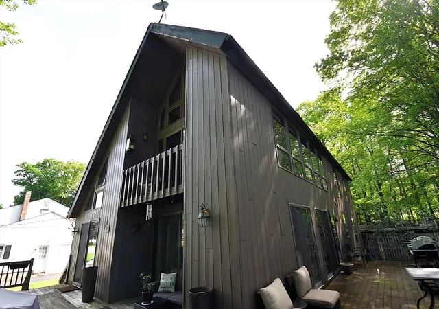 5th image of 87 Norwood Ave, Leominster, MA 01453 | MLS# 73527295