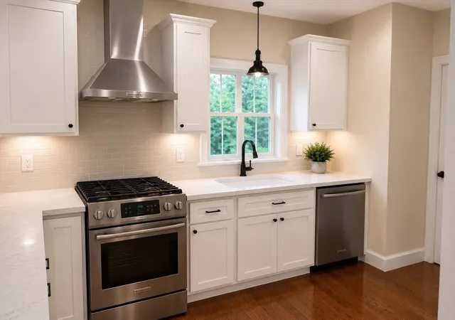 14th image of 4 Katie Ln, Groveland, MA 01834 | MLS# 73556533