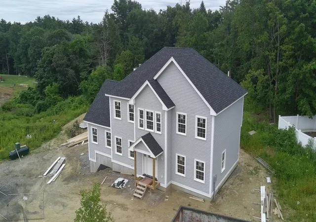 1st image of 4 Katie Ln, Groveland, MA 01834 | MLS# 73556533