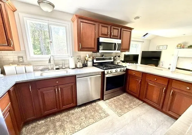 4th image of 241 Glen Charlie Rd, East Wareham, MA 02538 | MLS# 73546789